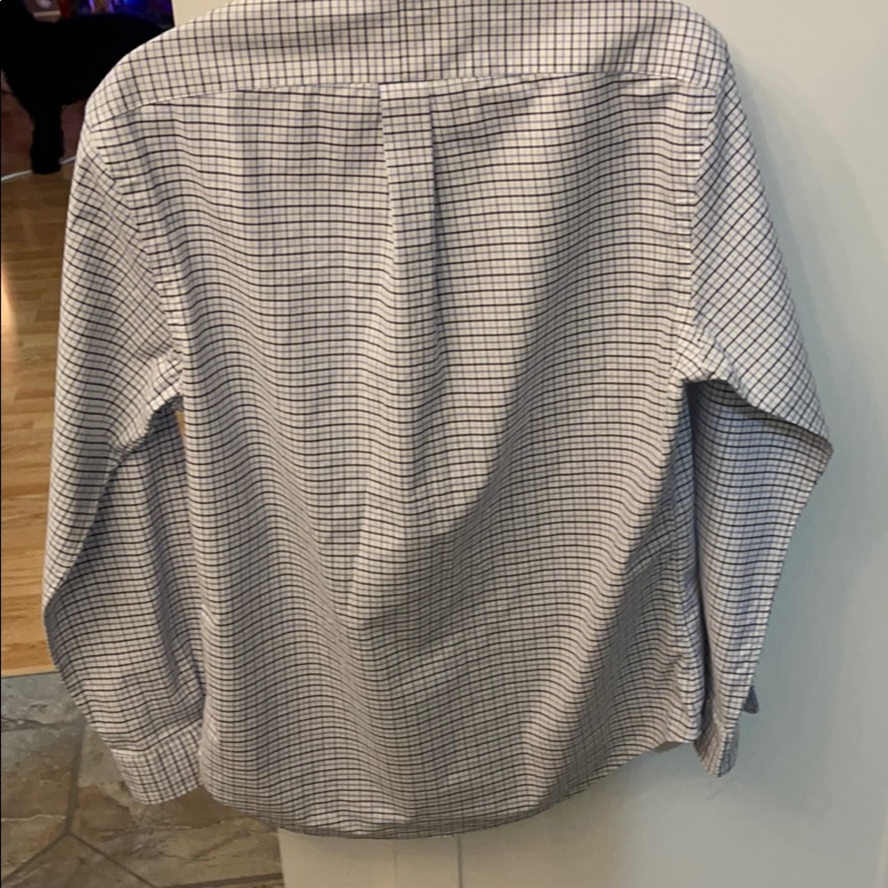 Button down shirt - Picture 2 of 3